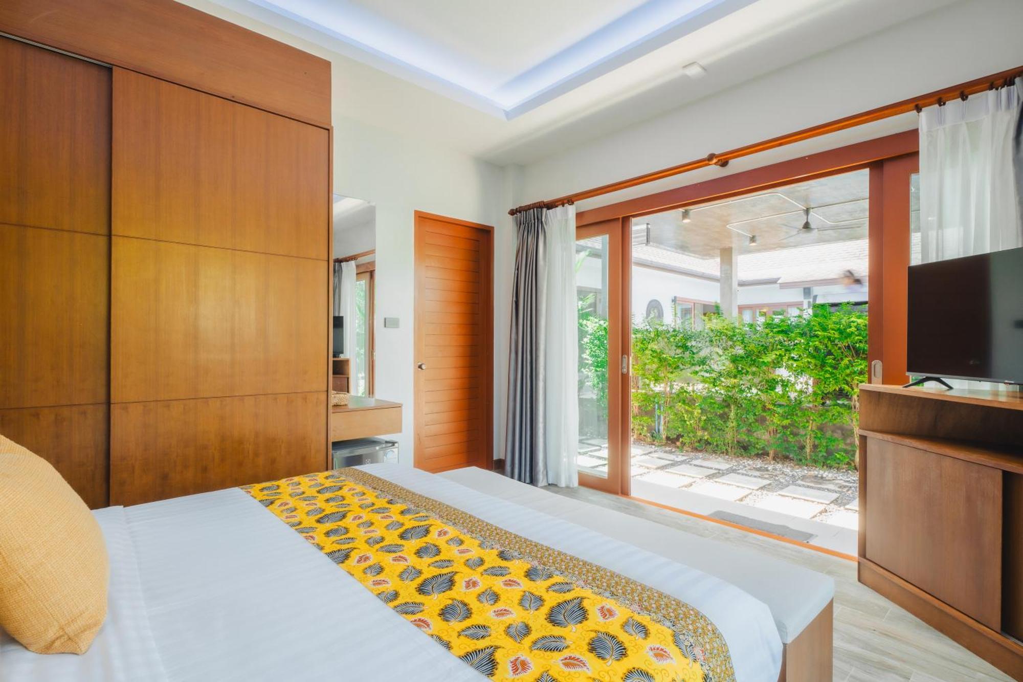 Bangtao Boutique หาดบางเทา
